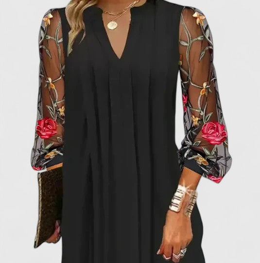 Donna Sophisticated Mini Dress